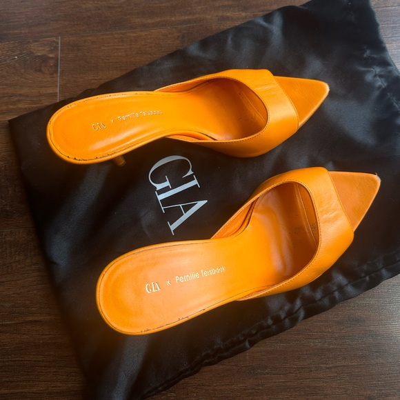 Gia Borghini x Pernille pointed toe mule size 38 - Picture 3 of 8